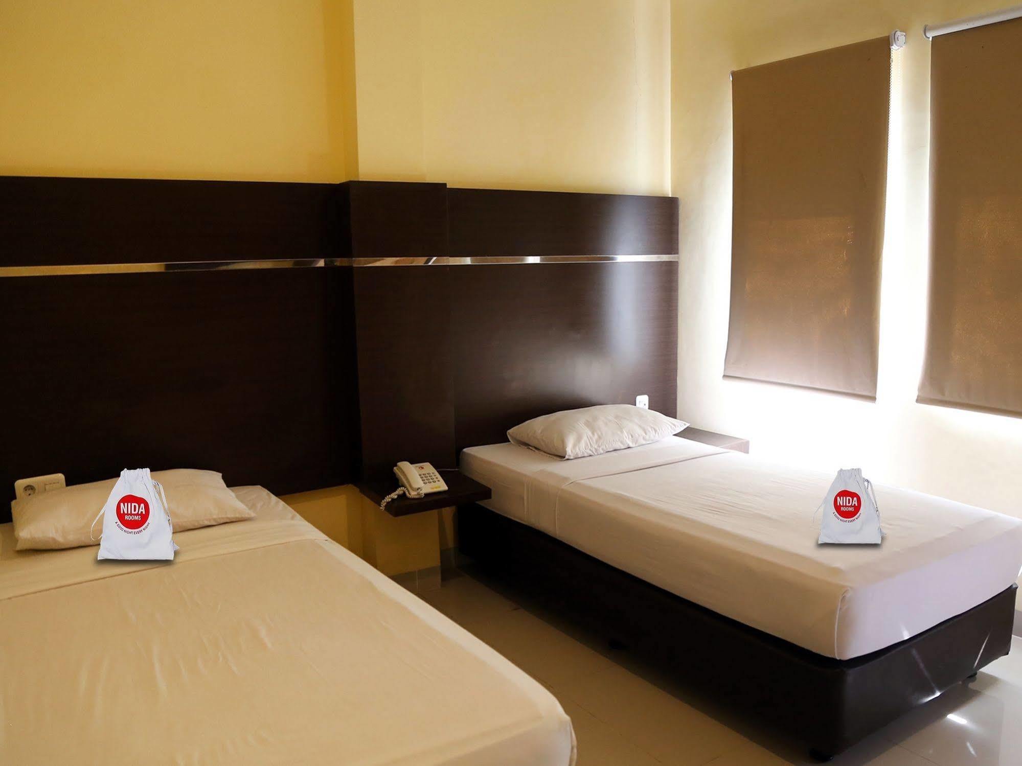 Nida Rooms Makassar Town Square Exterior foto